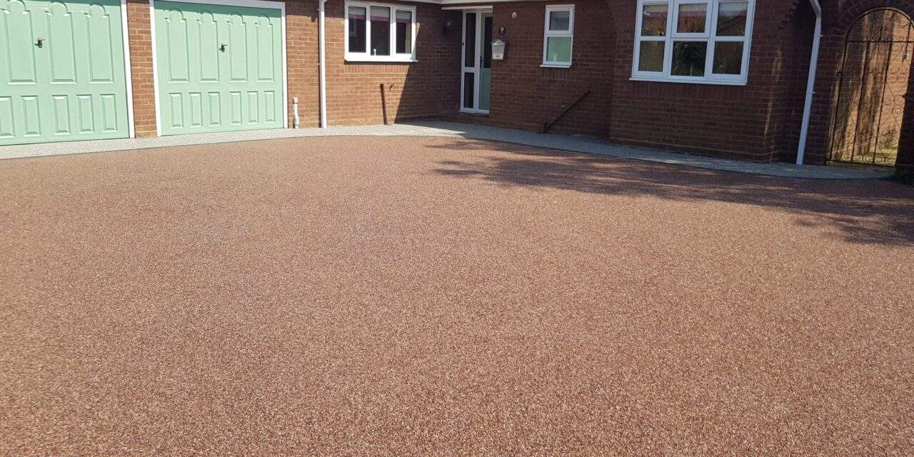 Looking for a bonded resin driveway? Look no further.