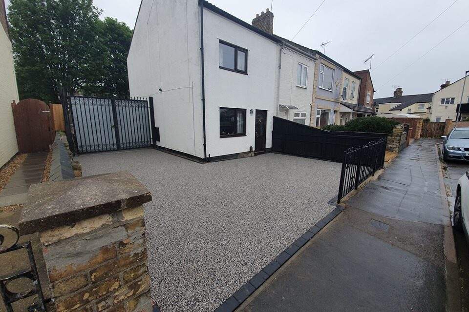 Had my Resin driveway completed and looks awesome